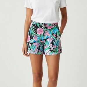Hawaiian Print Shorts Size Small Multicolor Vacation Luau Tropical Floral